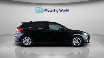 Ford Focus TITANIUM