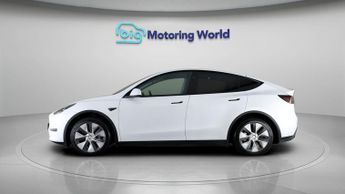 Tesla Model Y BASE