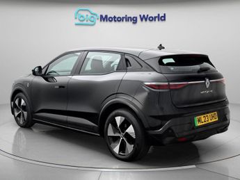 Renault Megane E-Tech EQUILIBRE