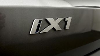 BMW iX1 XDRIVE 30 XLINE