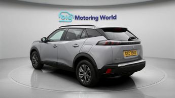 Peugeot E-2008 ACTIVE PREMIUM PLUS