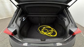 CUPRA Born V3