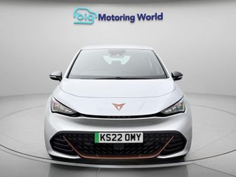 CUPRA Born V1