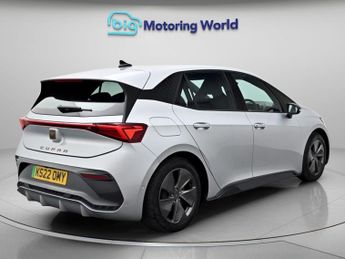 CUPRA Born V1