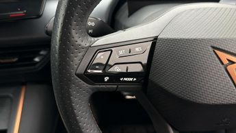 CUPRA Born V1