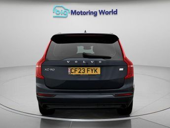 Volvo XC90 RECHARGE T8 PLUS AWD