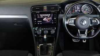 Volkswagen Golf R-LINE TDI DSG