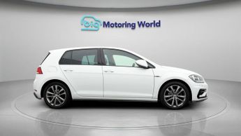Volkswagen Golf R-LINE TDI DSG