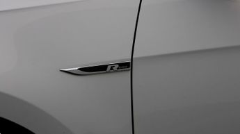 Volkswagen Golf R-LINE TDI DSG