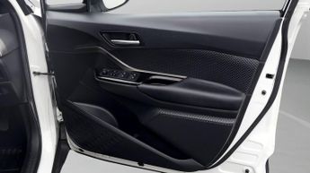 Toyota C-HR DYNAMIC