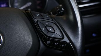 Toyota C-HR DYNAMIC
