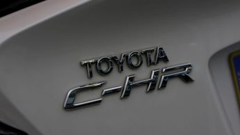 Toyota C-HR DYNAMIC