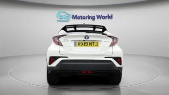 Toyota C-HR DYNAMIC