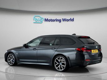 BMW 5 Series 530E M SPORT