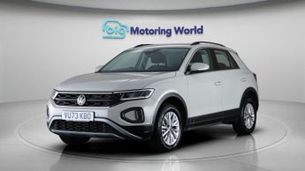 Volkswagen T-Roc LIFE TSI DSG
