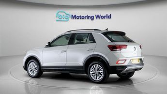 Volkswagen T-Roc LIFE TSI DSG