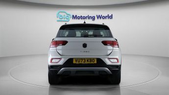 Volkswagen T-Roc LIFE TSI DSG