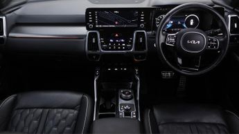 Kia Sorento 4
