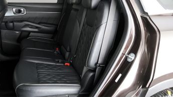 Kia Sorento 4