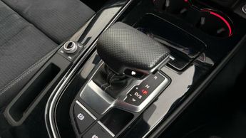 Audi A4 TFSI S LINE BLACK EDITION