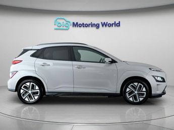 Hyundai KONA ULTIMATE