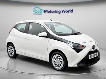 Toyota AYGO VVT-I X-PLAY TSS