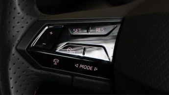 CUPRA Born V1