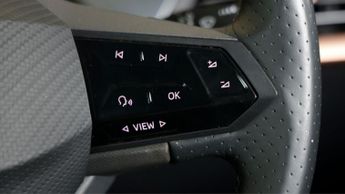 CUPRA Born V1