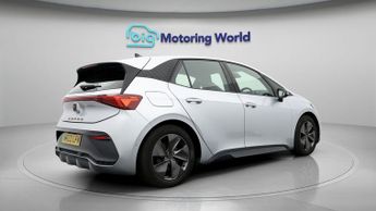 CUPRA Born V1