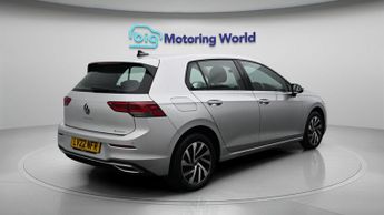 Volkswagen Golf STYLE TSI DSG