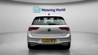Volkswagen Golf STYLE TSI DSG