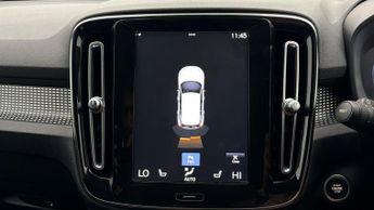 Volvo XC40 RECHARGE T5 R-DESIGN PRO