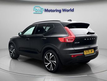 Volvo XC40 RECHARGE T5 R-DESIGN PRO