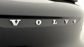 Volvo XC40 RECHARGE T5 R-DESIGN PRO