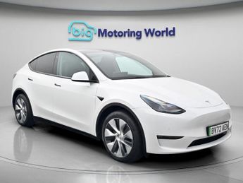 Tesla Model Y LONG RANGE AWD