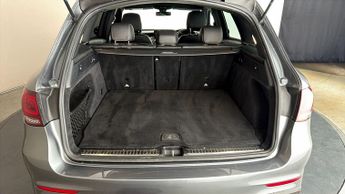 Mercedes-Benz GLC GLC 300 4MATIC AMG LINE