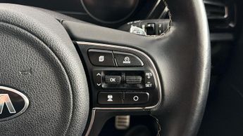 Kia Niro 4 PLUS