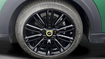 MINI Electric Hatch COOPER S LEVEL 2