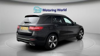 Mercedes-Benz GLC GLC 250 4MATIC URBAN EDITION