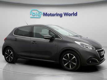 Peugeot 208 S/S TECH EDITION