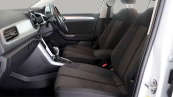 Volkswagen T-Roc LIFE TSI DSG