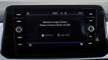 Volkswagen T-Roc LIFE TSI DSG