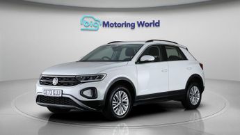 Volkswagen T-Roc LIFE TSI DSG