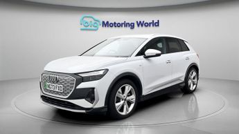 Audi Q4 e-tron S LINE