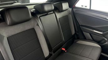Volkswagen T-Roc R-LINE TSI EVO DSG