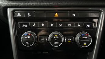 Volkswagen T-Roc R-LINE TSI EVO DSG