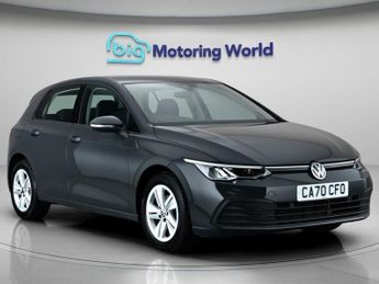 Volkswagen Golf LIFE TSI