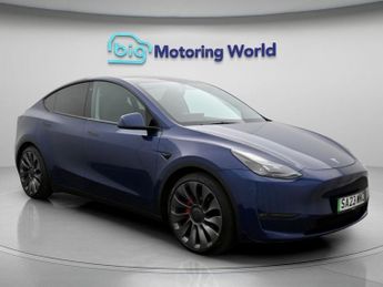 Tesla Model Y PERFORMANCE AWD