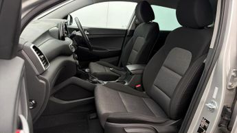 Hyundai TUCSON CRDI SE NAV