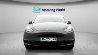Tesla Model Y LONG RANGE AWD